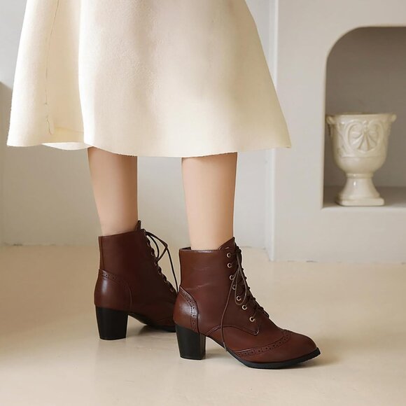 Womens Wingtip Ankle Boots Chunky Heel Lace Up Round Toe Winter Shoes - Picture 6 of 7